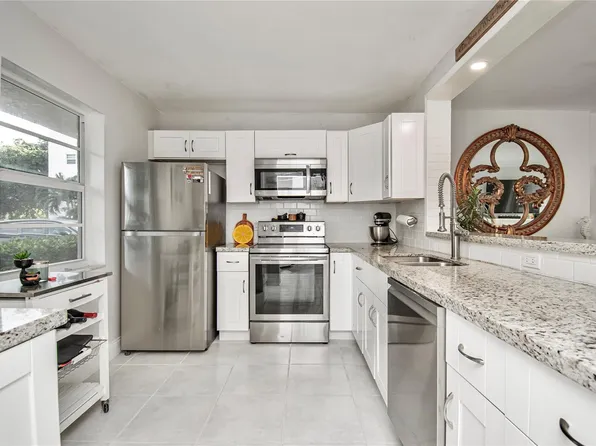 1024 SE 4th Avenue #102, Dania Beach, FL 33004