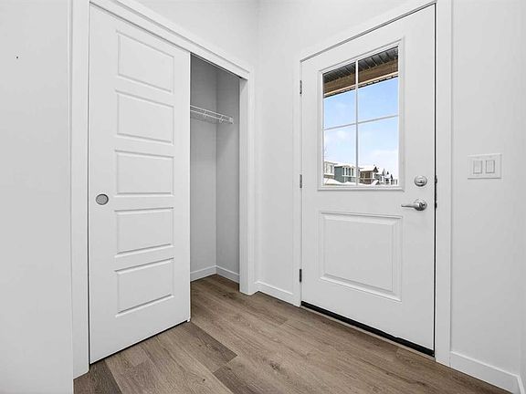 2nd image of 66 E Creekside Way SW