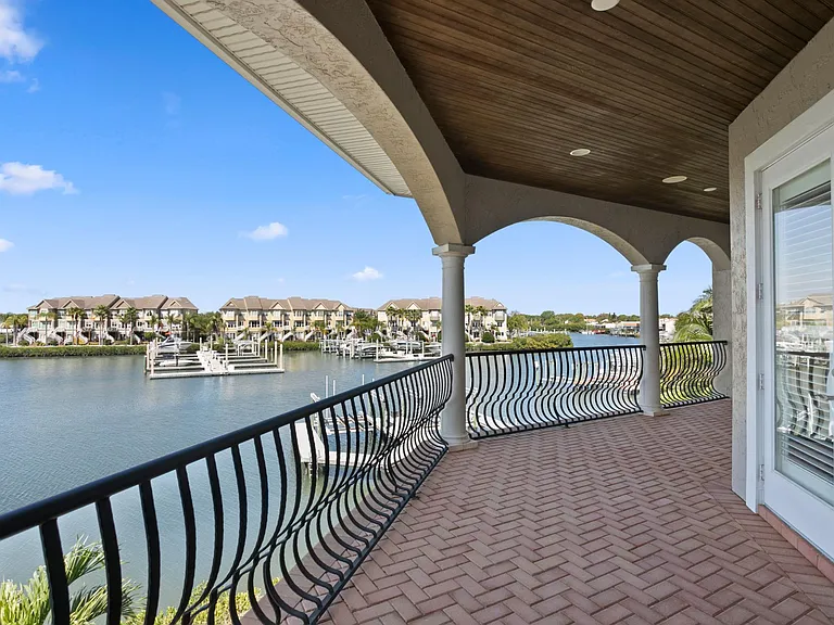 4130 Causeway Vista Dr — Photo 7