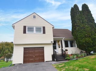 7 Rossmore Pl, Binghamton, NY 13904