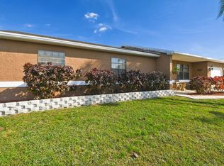 1973 SE Sandia Dr, Port Saint Lucie, FL 34983
