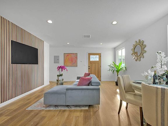 3rd image of 6624 Denny Ave