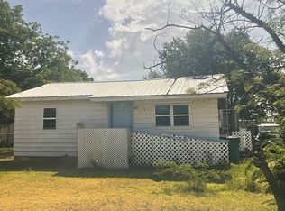 308 Granite Ave, Granite, OK 73547