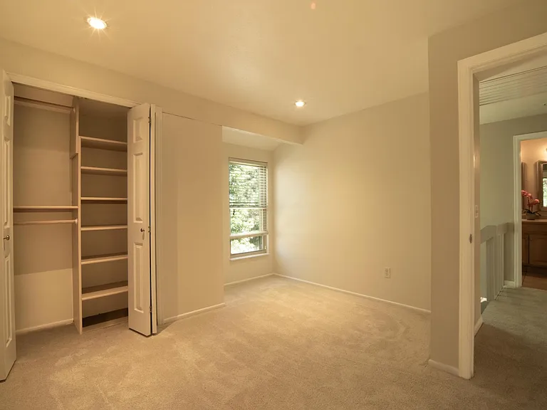 4220 Greenbriar Blvd — Photo 26