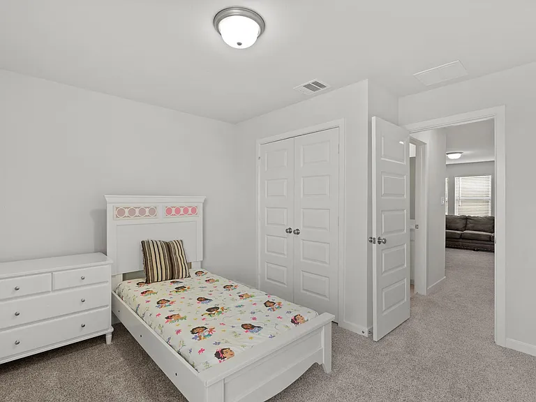 7843 Wyndham Harbor Ct — Photo 22