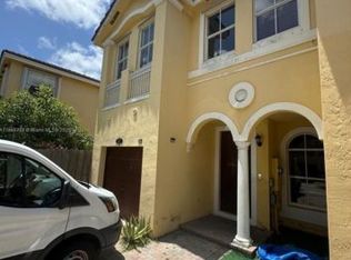 15071 SW 9th Ln, Miami, FL 33194