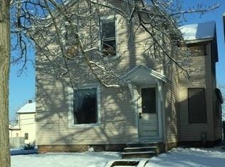 217 W King St, Garrett, IN 46738