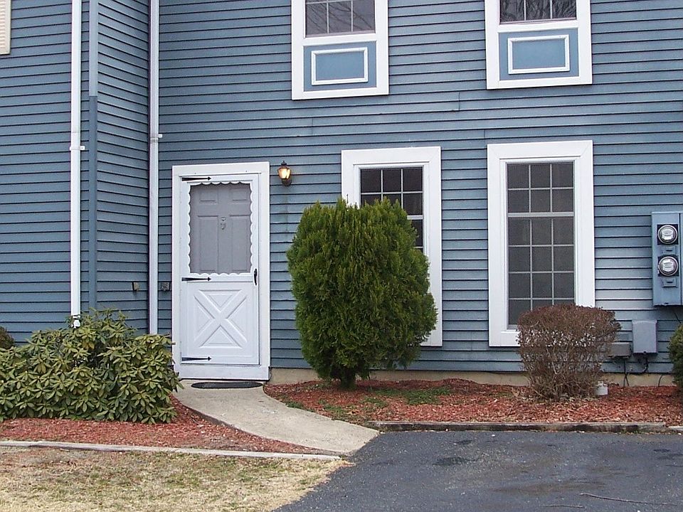 1st image of 1332 Paris Ct