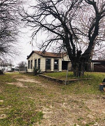 3rd image of 5417 Flagstone Dr