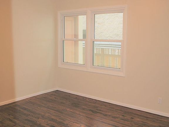 5th image of 1317 El Camino Real APT 4