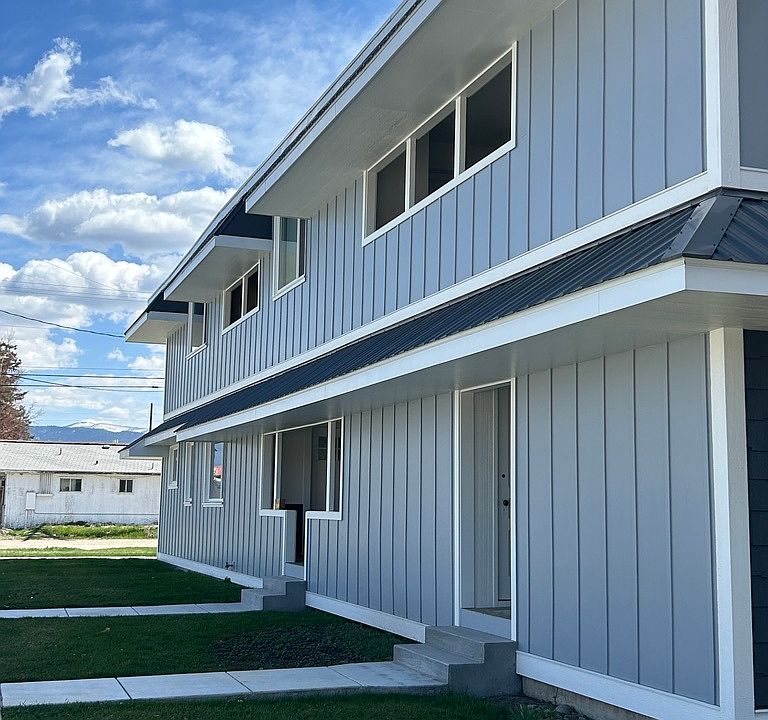 1st image of 400 S 2nd St #11370321