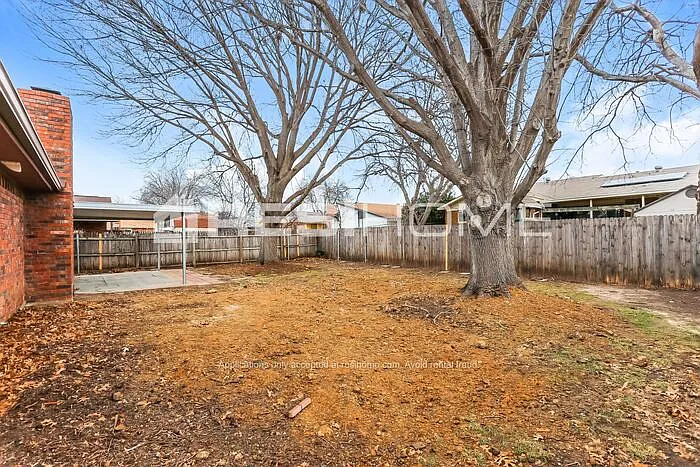 7308 Bristlecone Ct — Photo 12