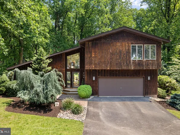 707 S Pine St, Langhorne, PA 19047