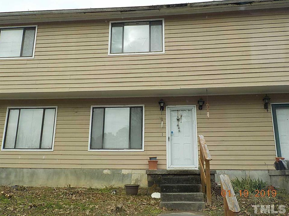 2nd image of 322 Junction Rd APT 28C