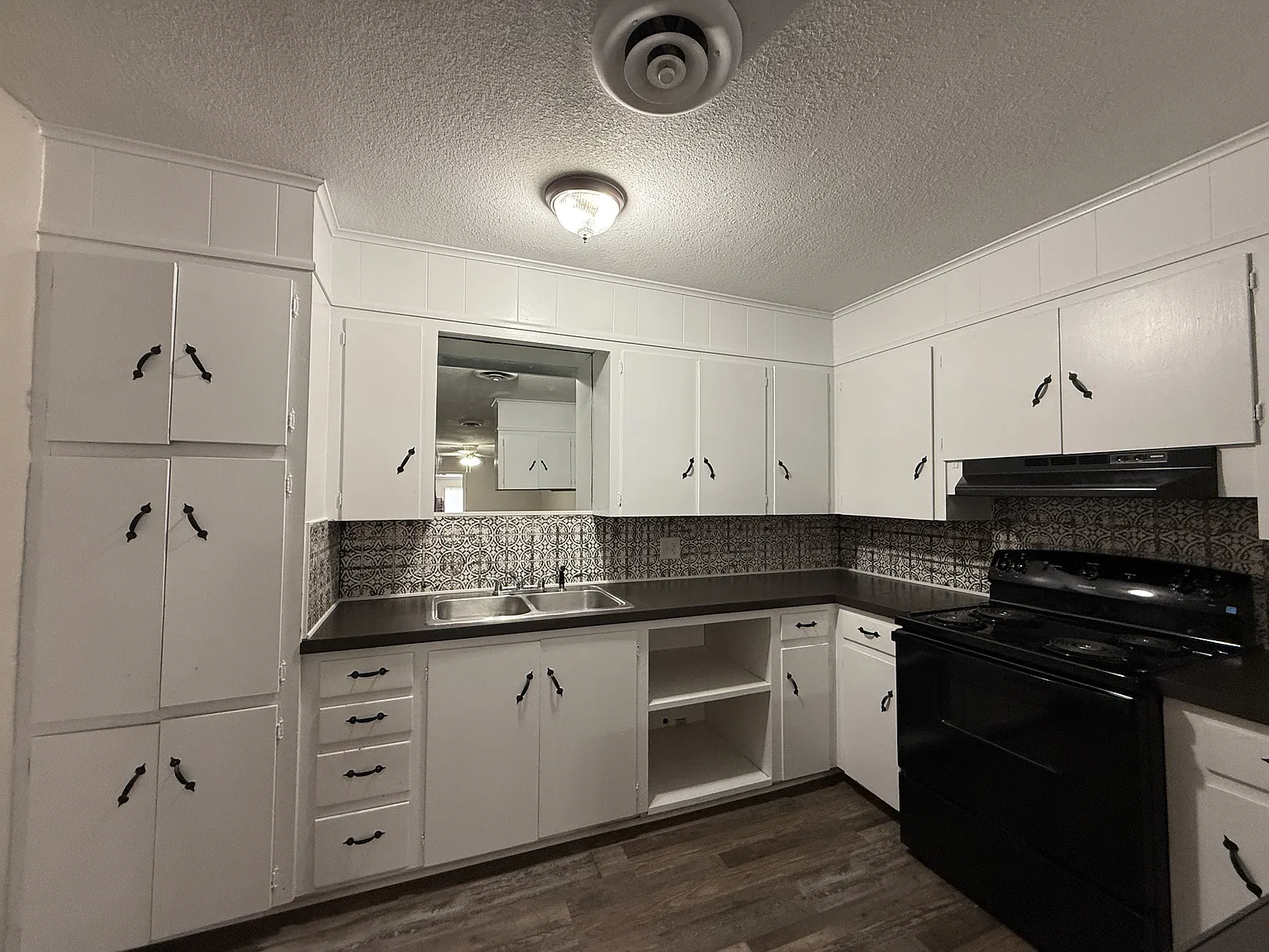 601 A St NW Unit 7 - 1 — Photo 2