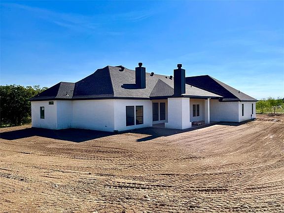 4th image of 113 Tobiano Trce