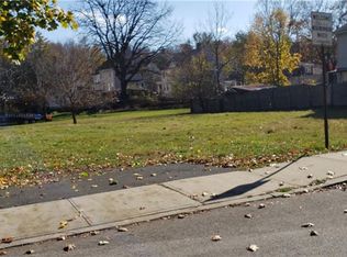 6 Spring St, Middletown, NY 10940