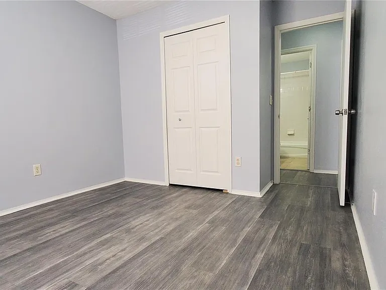 1661 Fluorshire Dr — Photo 30