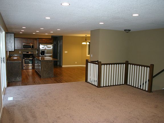 5th image of 7300 166th Ave NW