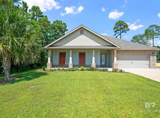 805 Wedgewood Dr, Gulf Shores, AL 36542