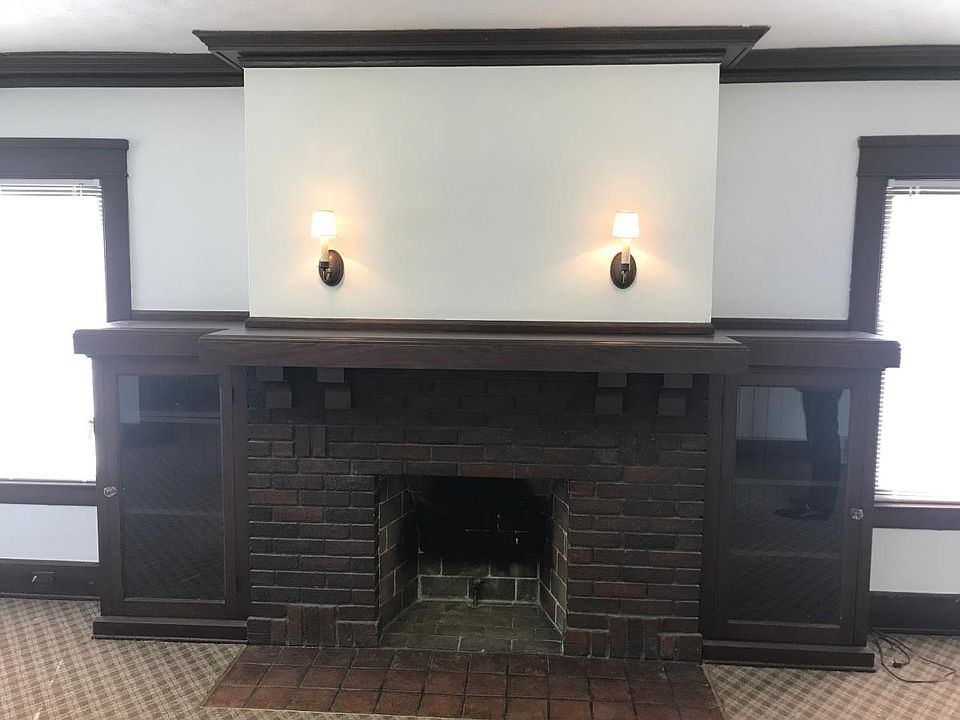 beautiful family room