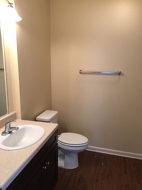 1st image of 1601 Moore Ave APT 404