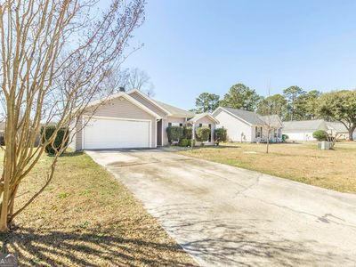 800 Gateway Dr, Bonaire, GA, 31005
