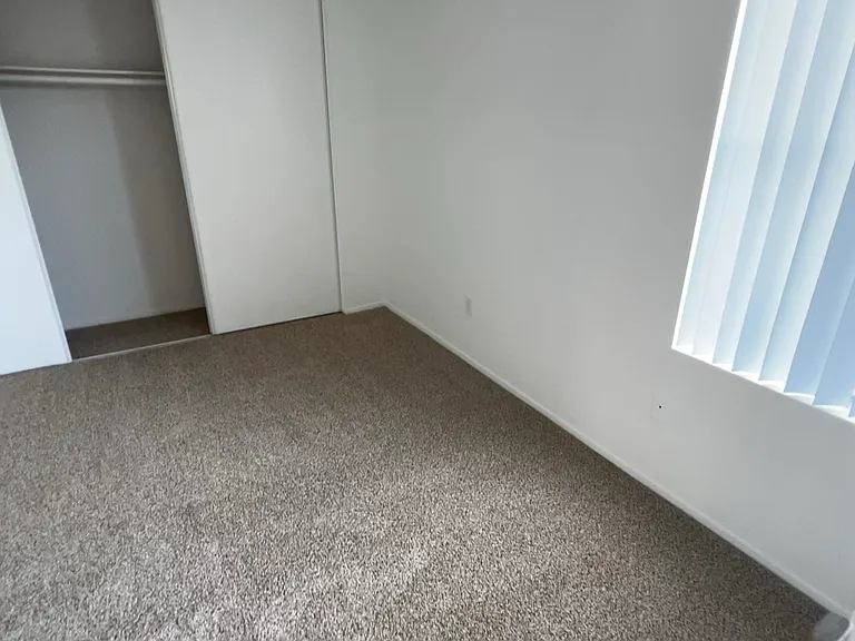 531 W Wilson St #C203 — Photo 10