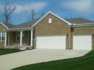 20518 N Greystone Dr, Strongsville, OH 44149