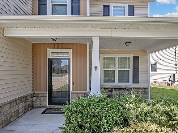4th image of 5116 Debut Ave