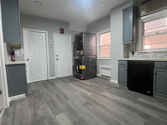 4th image of 82 W 22nd St Floor 1
