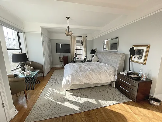 Rented by Rachel Realty | media 26