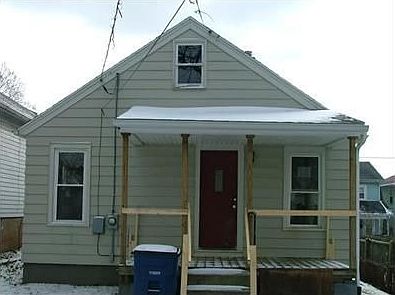 2nd image of 1627 Gummer Ave