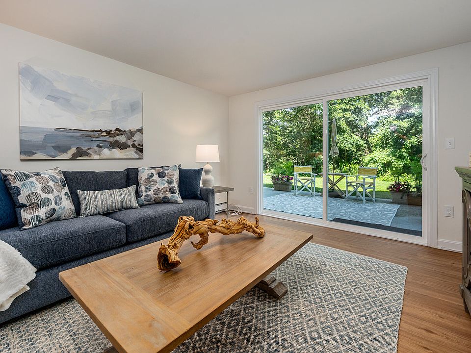 1st image of 3 Highview Drive UNIT 3 / Blgd 3