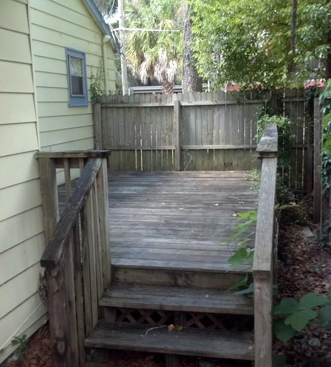 Private Deck