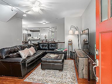 3rd image of 18419 Tulla Ct #1