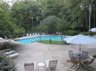 912 Dunbar Dr, Atlanta, GA 30338