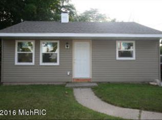 1821 Fuller Ave NE, Grand Rapids, MI