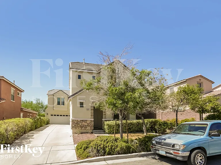 10497 Foggy Glen Ave — Photo 1