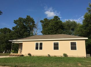 1107 Krum Ave, Three Rivers, MI 49093