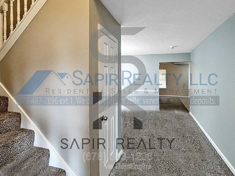 5042 Cottage Grove Pl — Photo 3