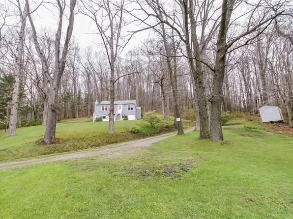 3149 National Pike, Farmington, PA 15437