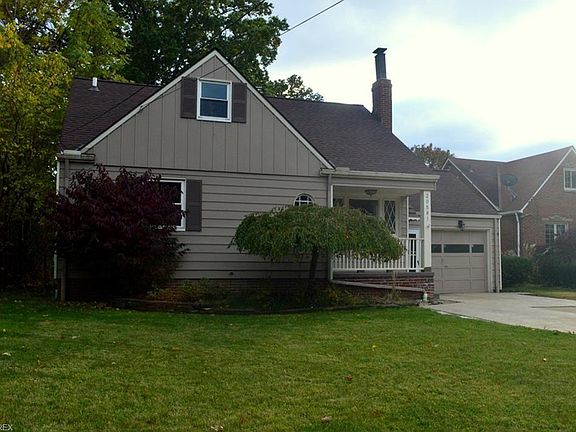 2nd image of 20581 Hilliard Blvd