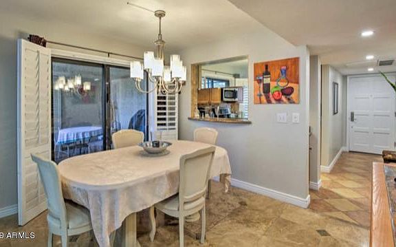 4th image of 5124 N 31st Pl Unit 547