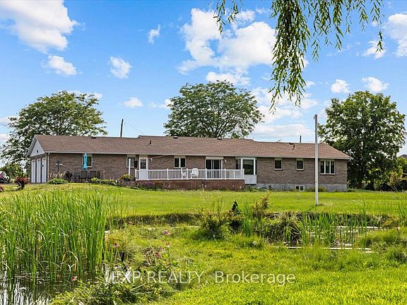2nd image of 3382 Carp Rd