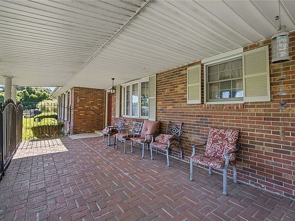 4th image of 4756 Whitehead Ct