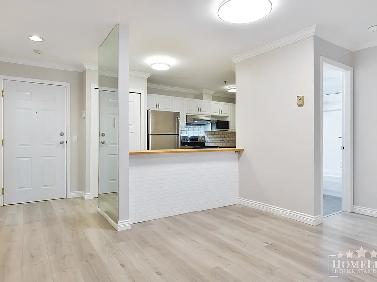 33688 King Rd #102 — Photo 21