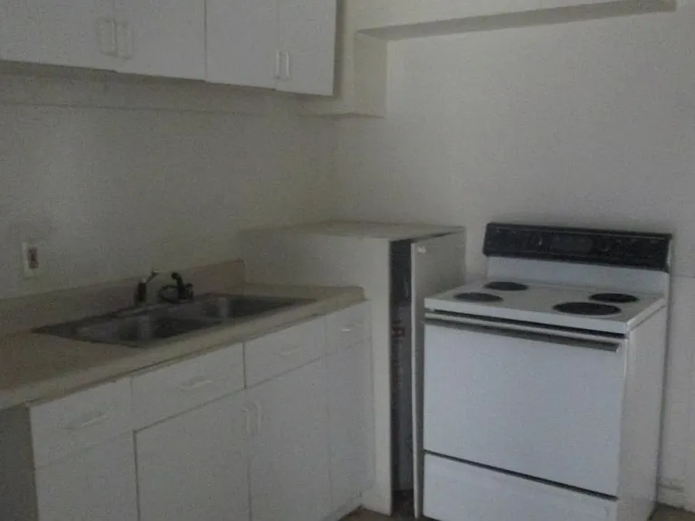 1309 W Lemon St #A — Photo 8