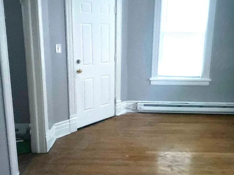 746 E Laurel St #2F — Photo 11