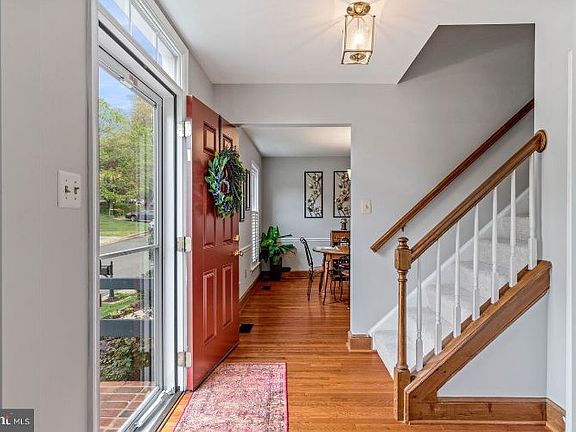 4th image of 3107 Woods Cove Ln
